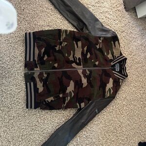 Club Room Camouflage Bomber Jacket with Leather Sleeves